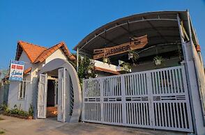 An Vinh Analog House - le Bonheur