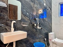 Vimla Residency Hotel Near Prem Mandir