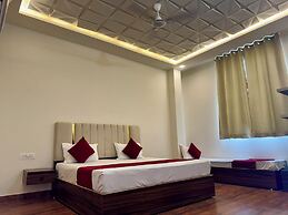 Vimla Residency Hotel Near Prem Mandir