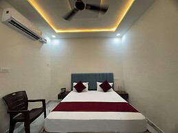 Vimla Residency Hotel Near Prem Mandir