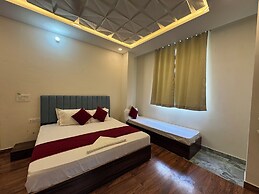 Vimla Residency Hotel Near Prem Mandir