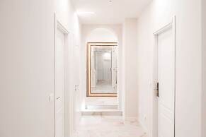 Avenue Suites