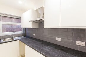 Bridge Road - Room 4a
