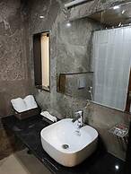 Hotel Raas Inn