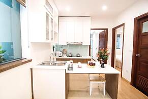 Canary Hotel & Apartment