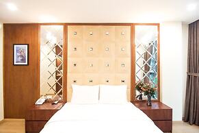 Canary Hotel & Apartment