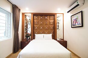 Canary Hotel & Apartment