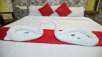 Shree Ganesh Resort -near Temple & Beach