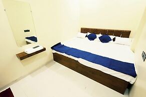 Hotel Ujjain Dwarka Palace