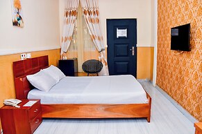 5 Star Villa Hotel