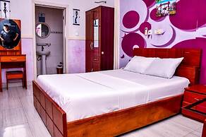5 Star Villa Hotel