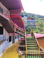 New Mandakini River Resort