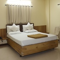 Hotel Radhika