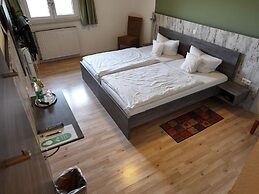 Meyerhof - Heiligenrode