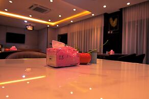 Wealth Hotel