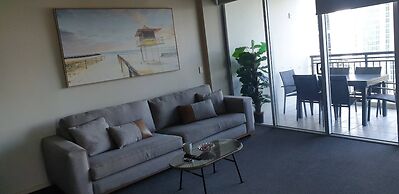 Chevron Tower3 has 2bedrooms 2beds With Car Park