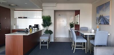 Chevron Tower3 has 2bedrooms 2beds With Car Park
