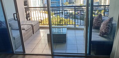 Chevron With 3beds and own Carpark Within Tower3