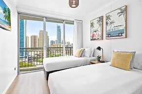 Chevron With 3beds and own Carpark Within Tower3