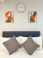 Ocho Homes Lux By Eight Continents, Belfast
