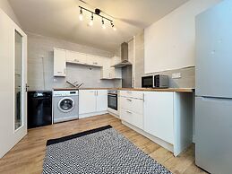 Ocho Homes Lux By Eight Continents, Belfast