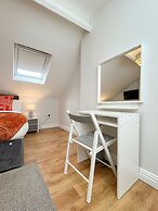 Ocho Homes Lux By Eight Continents, Belfast