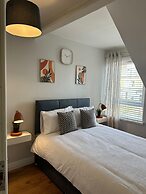 Ocho Homes Lux By Eight Continents, Belfast