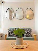 Ocho Homes Lux By Eight Continents, Belfast
