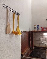 Sicily Bed' House