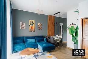 Lobo Apartments complex