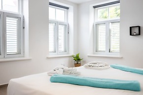 Willemstad Historic City Suites