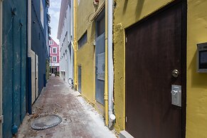 Willemstad Historic City Suites