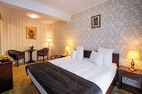 Hotel Brilliant Plaza