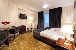Hotel Brilliant Plaza