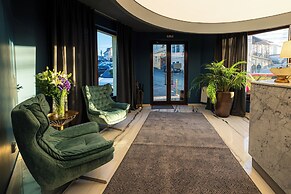 Hotel Brilliant Plaza