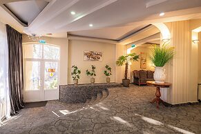 Hotel Brilliant Meseș