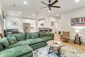 Lake-view Retreat w/ Games & Yard in Daingerfield