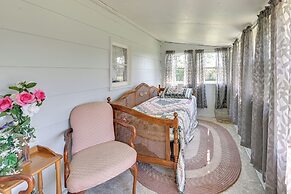 Hike & Fish: Rustic, Timeless Mckee Home w/ Yard