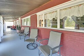 Hike & Fish: Rustic, Timeless Mckee Home w/ Yard