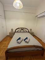 Modern Apartment in Athens Center