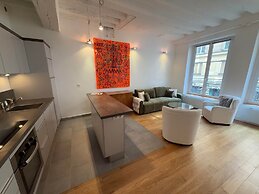 Honore Nest - Elegant 1BR Unit in Saint-honore District
