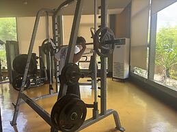 Radiance Manila bay 2 br & 3 bath