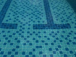 Radiance Manila bay 2 br & 3 bath