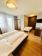Villa many rooms with Free Parking