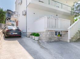 Apartment Pavlov