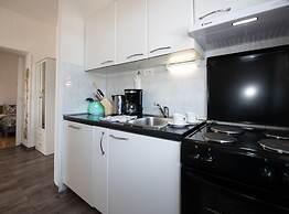 Apartments Mirjana IKA