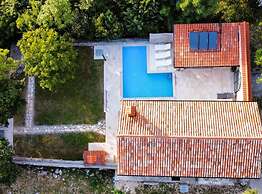 Villa Galant Brgudac - Private Oasis With Pool
