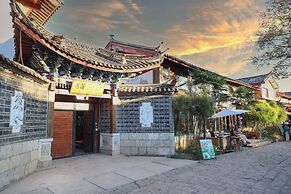 Yulong Sadhu Inn