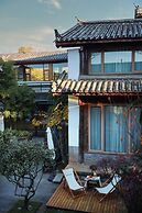Yulong Sadhu Inn