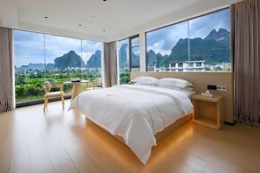 Mountain Search Snow View Hotel